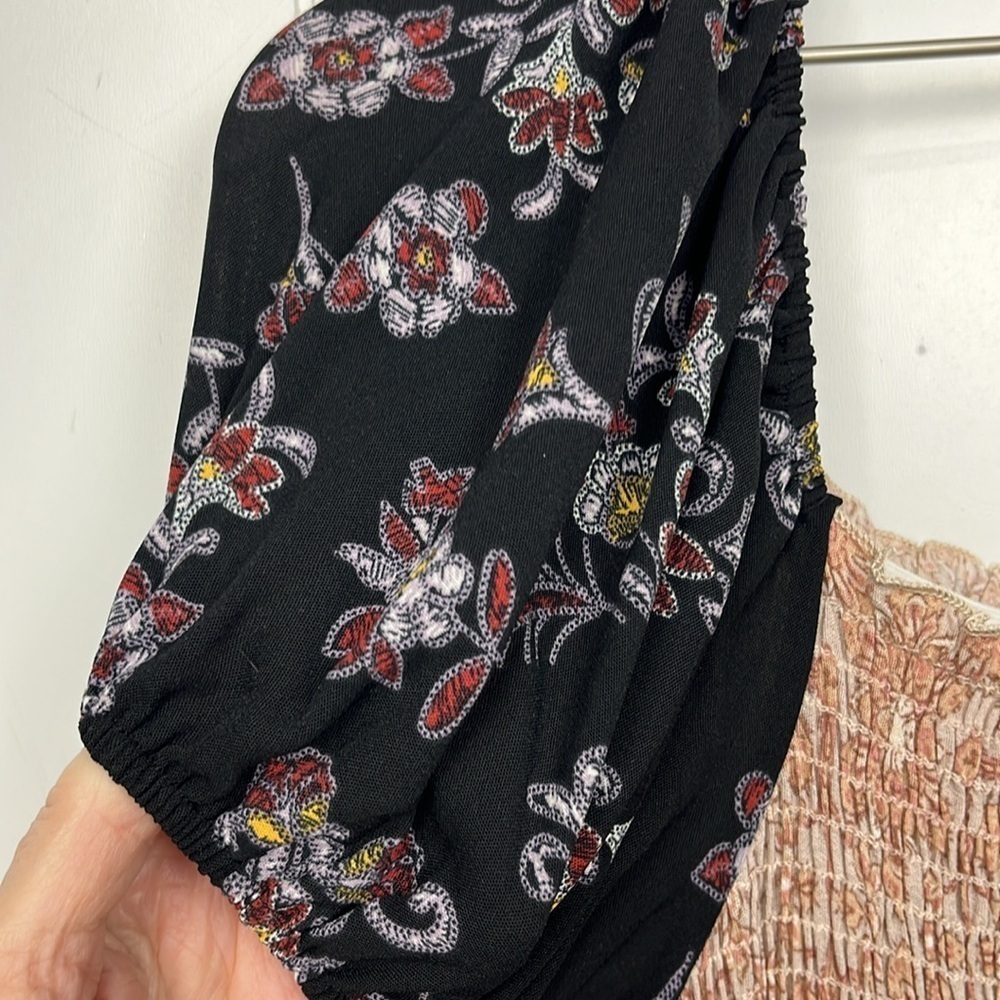 Haptic Holly Harper Womens Midi Dress No Size Tag Burgundy/Black Smocking Floral - Picture 3 of 14
